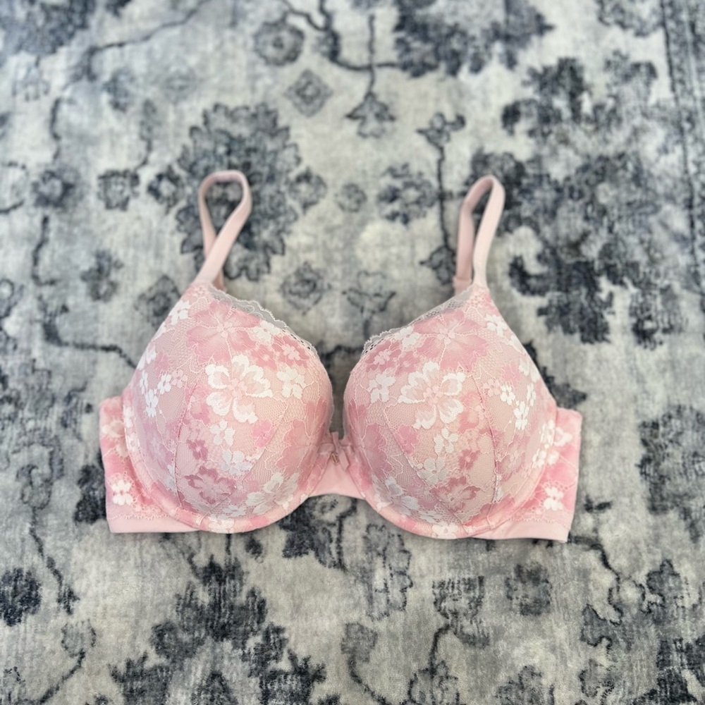 BODY BY VICTORIA SECRET Perfect Shape Push-Up Lace Bra Full Coverage